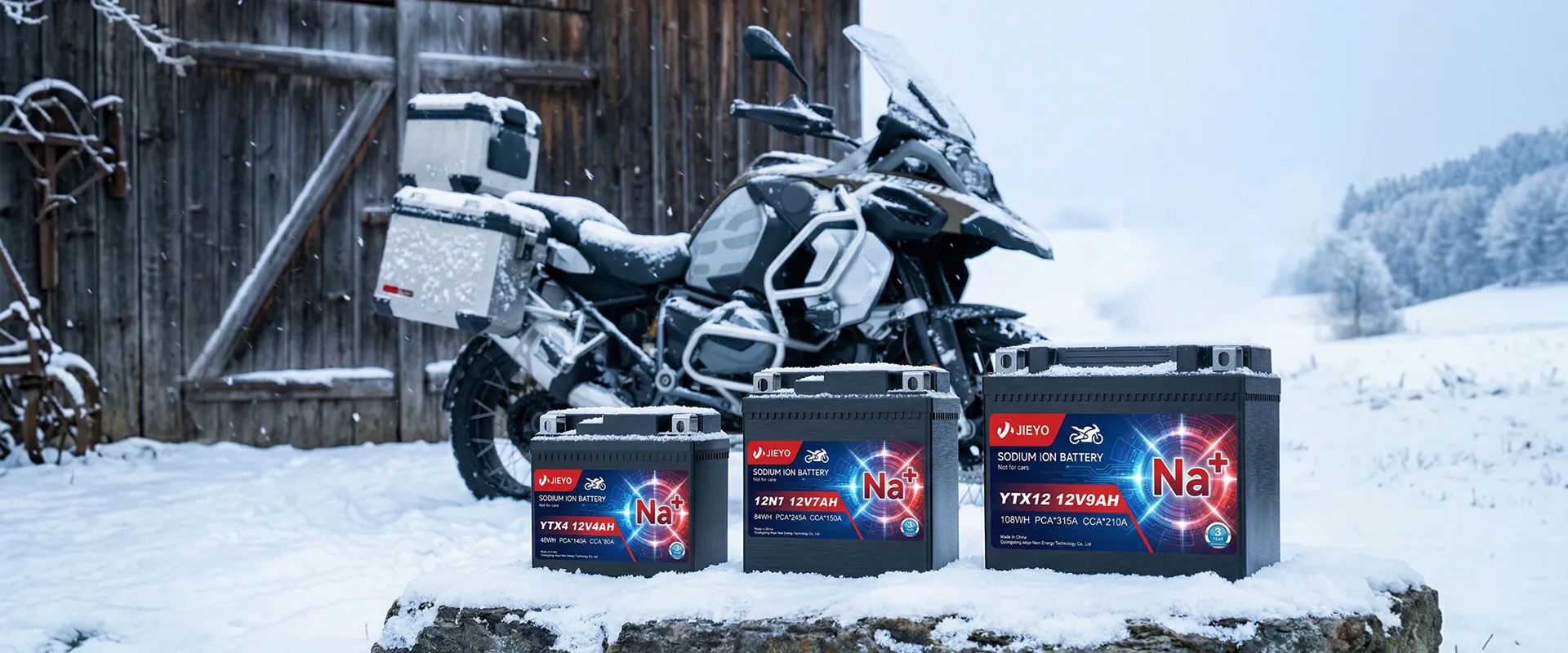 JIEYO Sodium Ion Motorcycle Battery Front View Low Temperature Snow Scene Main Product Image